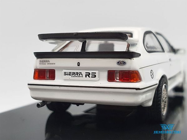 Xe Mô Hình Ford Sierra RS500 Cosworth 1986 1:64 Inno Models ( Trắng )