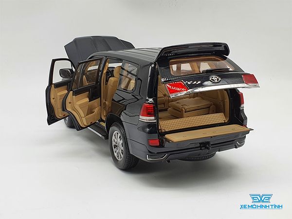 Xe Mô Hình Toyota Land Cruiser 1:18 KengFai ( Đen )