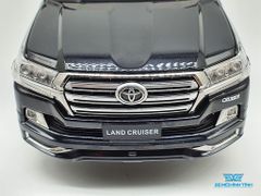 Xe Mô Hình Toyota Land Cruiser 1:18 KengFai ( Đen )