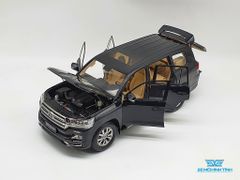 Xe Mô Hình Toyota Land Cruiser 1:18 KengFai ( Đen )