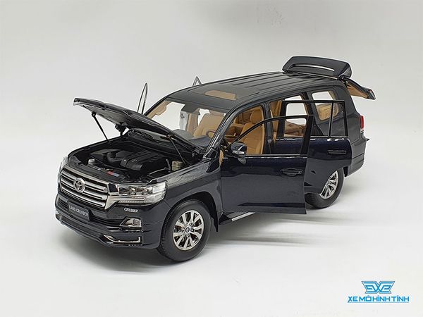 Xe Mô Hình Toyota Land Cruiser 1:18 KengFai ( Đen )