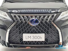 Xe Mô Hình Lexus LM300h 1:18 Kengfai (Đen)