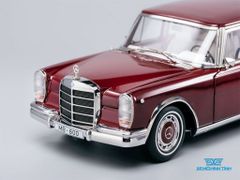 Xe Mô Hình Mercedes-Benz Pullman MB 600 1:18 Kengfai (Đỏ Nội Thất Trắng)