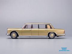 Xe Mô Hình Mercedes-Benz Pullman MB 600 1:18 Kengfai (Gold Nội Thất Đỏ)