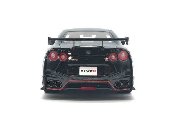 Nissan GT-R (35) Nismo 2017 GTSpirit 1:18 (Đen)