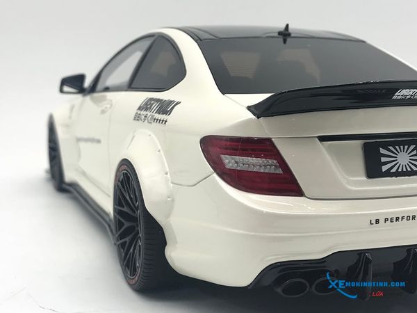 Mercedes-Benz C63 LB Walk 1:18 Gt Spirit ( Trắng )