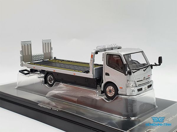 Xe Mô Hình Tải Hino 300 Wrecker Truck 1:64 GCD ( Bạc )