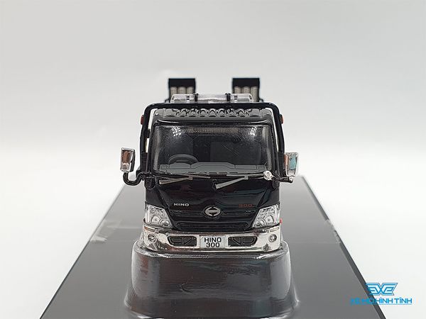 Xe Mô Hình Tải Hino 300 Wrecker Truck 1:64 GCD ( Đen Mâm Bạc )