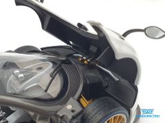 Xe Mô Hình Pagani Huyara 1:18 LCD ( Trắng)