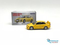 Xe Mô Hình Mitsubishi Lancer Evolution V 1:64 Tomica ( Vàng )