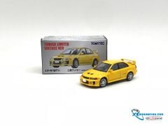 Xe Mô Hình Mitsubishi Lancer Evolution V 1:64 Tomica ( Vàng )