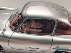 Xe Mô Hình Mercedes-Benz 300SL Limited  #44 1:18 DreamPower ( Bạc )