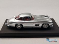 Xe Mô Hình Mercedes-Benz 300SL Limited  #44 1:18 DreamPower ( Bạc )