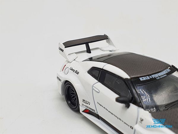 Xe Mô Hình LB-Silhouette Works GT Nissan 35GT-RR RHD 1:64 MiniGT ( Trắng )