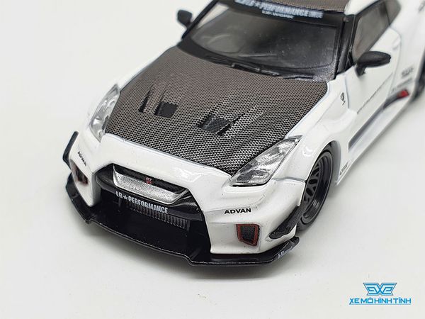 Xe Mô Hình LB-Silhouette Works GT Nissan 35GT-RR RHD 1:64 MiniGT ( Trắng )