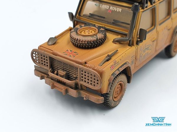 Xe Mô Hình Land Rover Defender 110 1989 Camel Trophy Winner Team UK RHD 1:64 MiniGT ( Vàng Bụi )