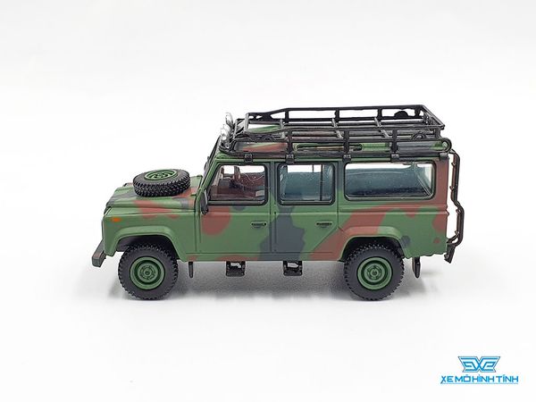 Xe Mô Hình Land Rover Defender 110 Military Canouflage 1:64 Mini GT (Xanh Quân Đội)