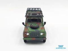 Xe Mô Hình Land Rover Defender 110 Military Canouflage 1:64 Mini GT (Xanh Quân Đội)