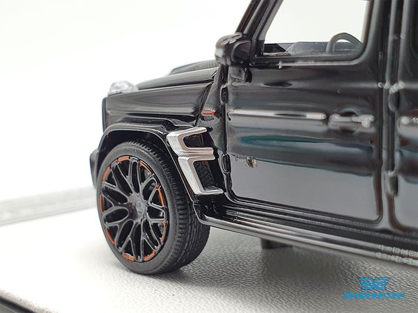 Xe Mô Hình Mercedes-Benz Brabus 800 1:64 Motorhelix ( Đen Mui Carbon)