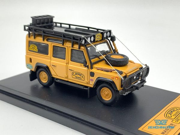 Xe Mô Hình Land Rover Defender 110 Camel 1:64 Master ( Vàng )