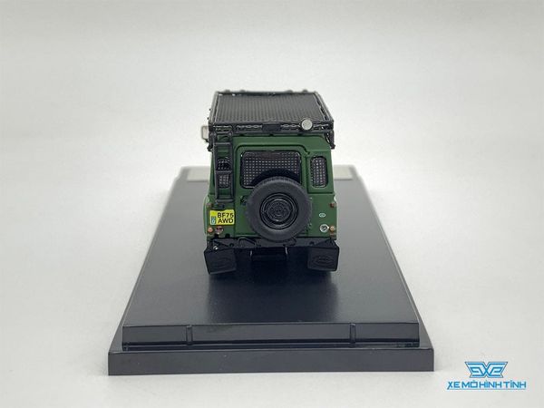 Xe Mô Hình Land Rover Defender 110 1:64 Master ( Xanh Quân Đội - Nhám - Hiệu Ứng Đạn )