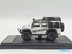 Xe Mô Hình Land Rover Defender 110 1:64 Master ( Trắng )