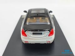 Xe Mô Hình Mercedes-Maybach S-Class 1:64 Master (Trắng Mui Đen)