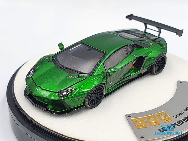 Xe Mô Hình Lamborghini Avantador Limited 1:64 PGM ( Xanh Lá )