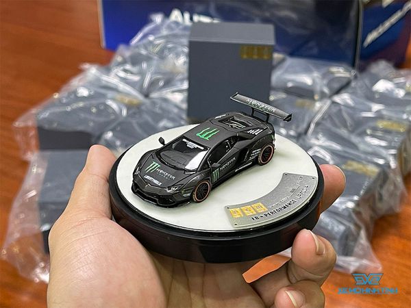 Xe Mô Hình Lamborghini Aventador FullOpen Box Tròn 1:64 PGM ( Đen Monster )