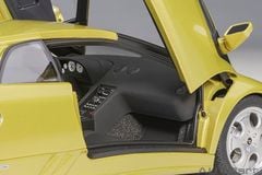 Xe Mô Hình Lamborghini Diablo SE 30th Anniversary Edition (Giallo Spyder) 1:18 Autoart ( Vàng )