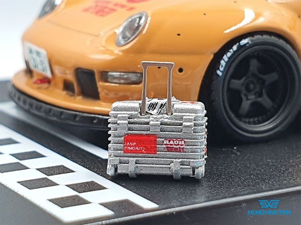 Xe Mô Hình Porsche 993 Idlers #98 Limited 1:64 Adriana ( Màu Da )