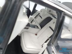 Xe Mô Hình Rolls-Royce Cullinan 1:18 OEM ( Đen )