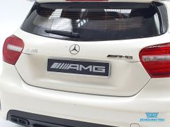 Xe Mô Hình Mercedes-Benz A45 AMG 1:18 GT Spirit (Trắng)