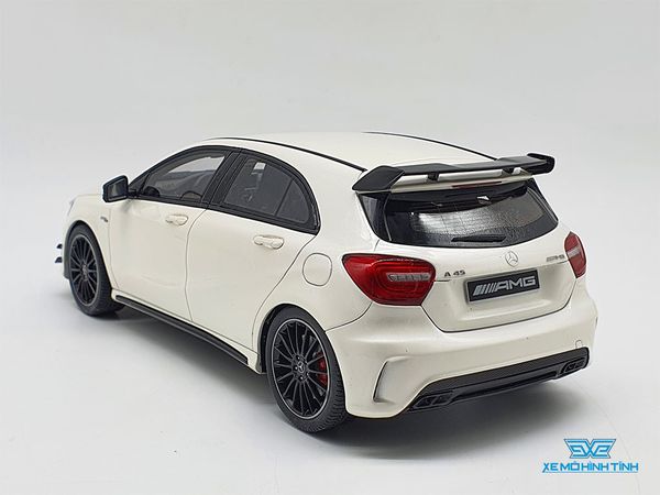 Xe Mô Hình Mercedes-Benz A45 AMG 1:18 GT Spirit (Trắng)