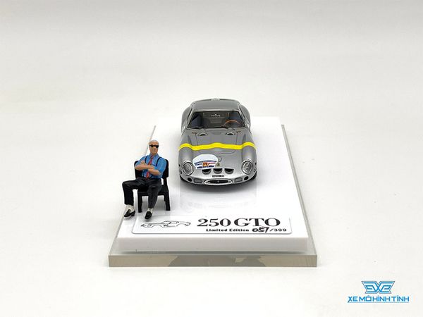 Xe Mô Hình Ferrari 250GTO + Figure 1:64 JEC ( Bạc Viền Vàng )