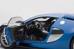 Xe Mô Hình Bugatti Veyron L'EDITION Centenaire 1:18 AUTOart ( Xanh / Crom )