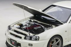 Xe Mô Hình Nissan Skyline GT-R ( R34 ) V-SPEC II 1:18 AUTOart (Trắng)