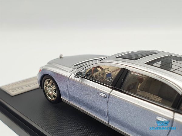 Xe Mô Hình Mercedes-Benz Maybach 62 1:64 Stance Hunters ( Bạc )