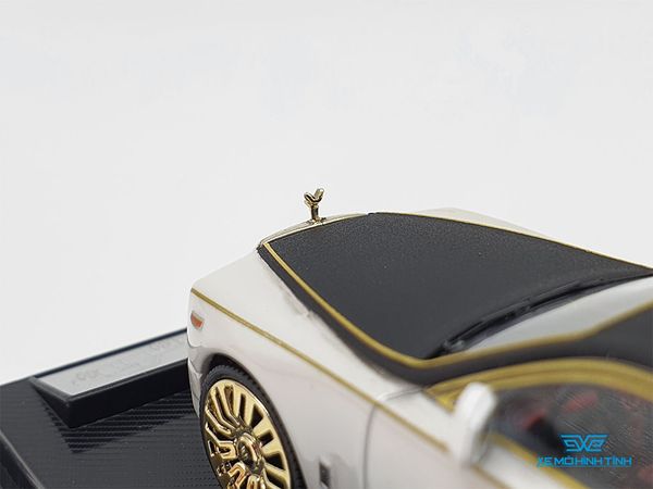 Xe Mô Hình Rolls-Royce Phantom 1:64 Collector's Model (Trắng Mui Đen Viền Vàng)