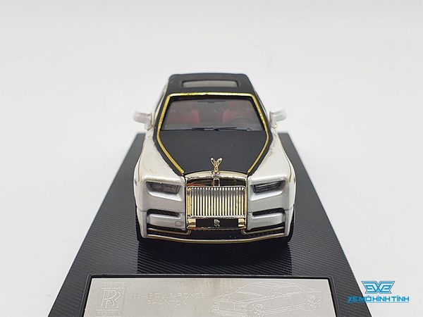 Xe Mô Hình Rolls-Royce Phantom 1:64 Collector's Model (Trắng Mui Đen Viền Vàng)