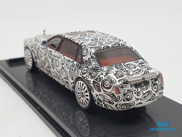 Xe Mô Hình Rolls-Royce Phantom 1:64 Collector's Model (Trắng Hoạ Tiết Đen)