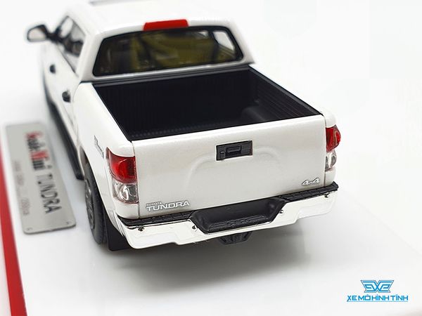 Xe Mô Hình Toyota Tundra 1:64 Scale Mini ( Trắng )