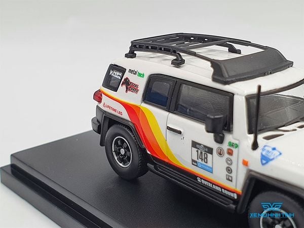 Xe Mô Hình Toyota FJ Cruiser 1/64 Street Weapon ( Trắng ) - Limited 500pcs