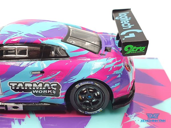 Xe Mô Hình Nissan GT-R Nismo GT3 Winner of LOR Livery Contest 2020 1:64 Tarmac Works ( Hồng )