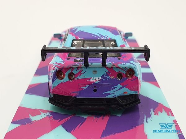 Xe Mô Hình Nissan GT-R Nismo GT3 Winner of LOR Livery Contest 2020 1:64 Tarmac Works ( Hồng )