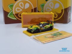 Xe Mô Hình Mercedes-AMG GT3 Darryl O'Young 1:64 Tarmac Works( Vàng )