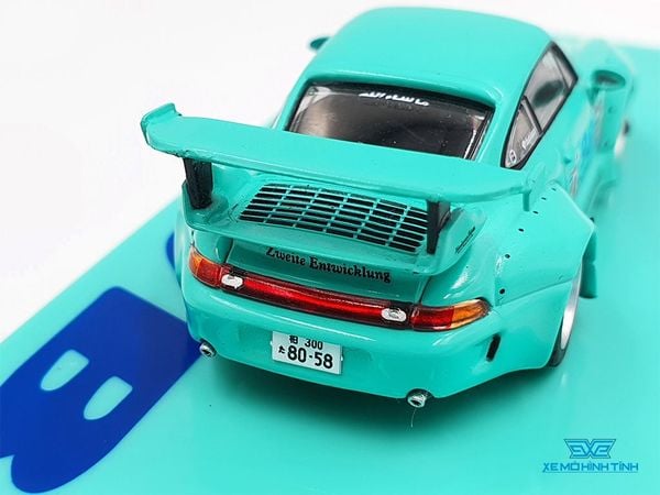 Xe Mô Hình Porsche 993 RWB Lomianki 1:64 Tarmac Works ( Xanh Lá )