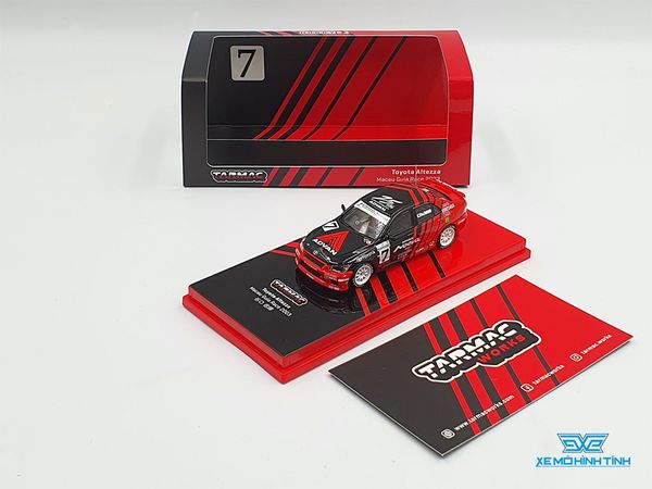 Xe Mô Hình Toyota Altezza Macau Guia Race 2003 1:64 Tarmac Works ( Đỏ Đen )