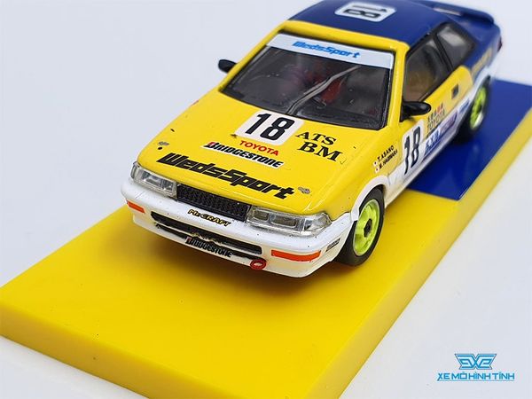 Xe Mô Hình Toyota Corolla Levin AE92 JTC 1993 1:64 Tarmac Works (Vàng Xanh)