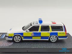 Xe Mô Hình Volvo 850 Estate Police Car 1:64 Tarmac Works ( Trắng )